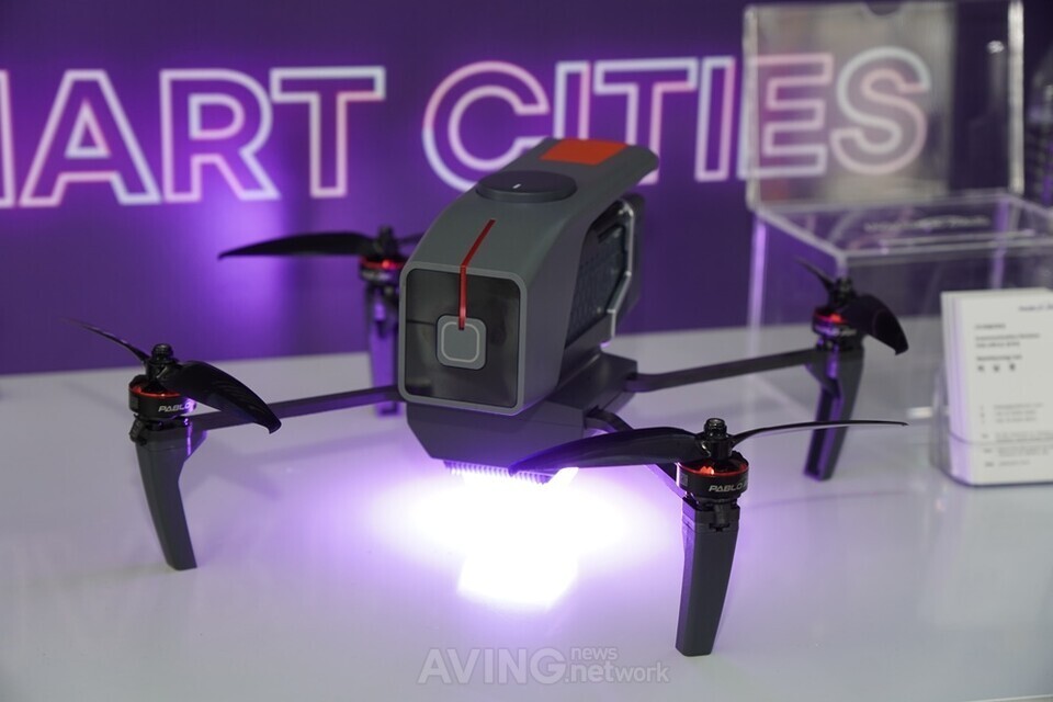 Light show drone